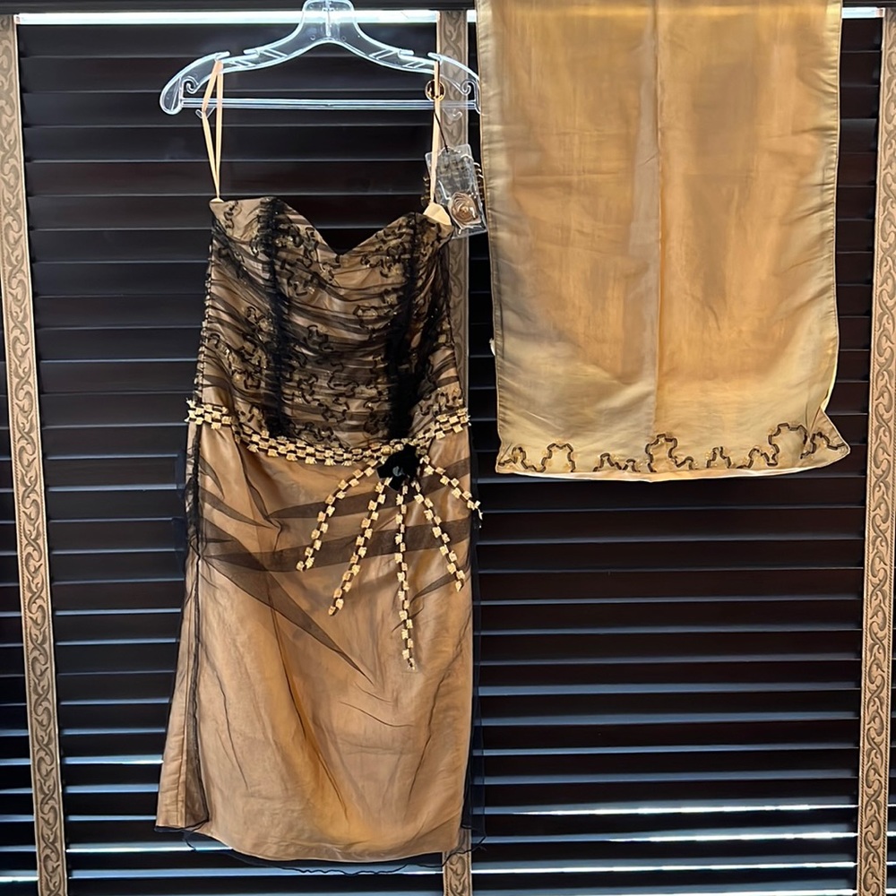 Dulcci Vetan Middi Gold Black Cocktail Dress Size 12